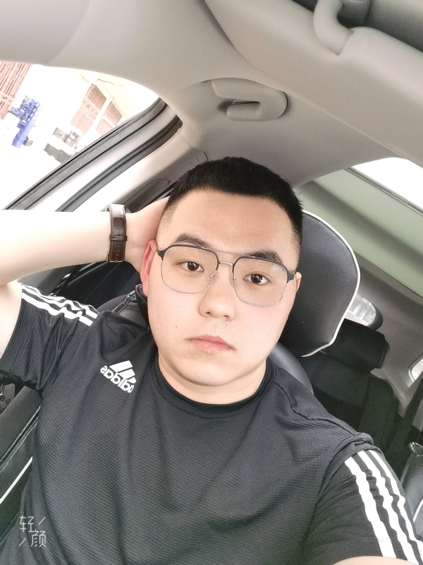 海阔天空的第一张照片--马鞍山残疾人相亲网